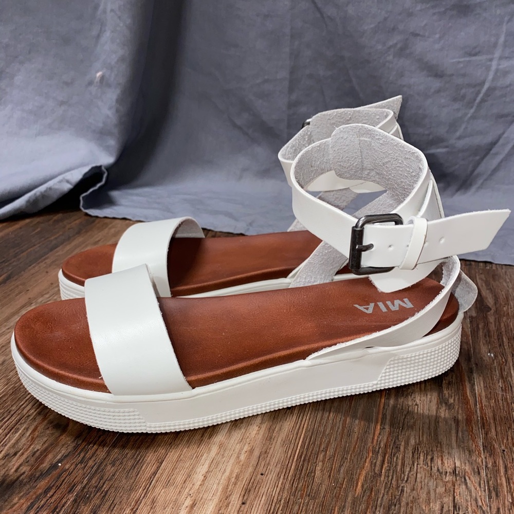 White MIA platform sandals